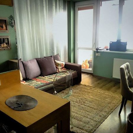 Beautiful Apartment กูเดาริ ภายนอก รูปภาพ