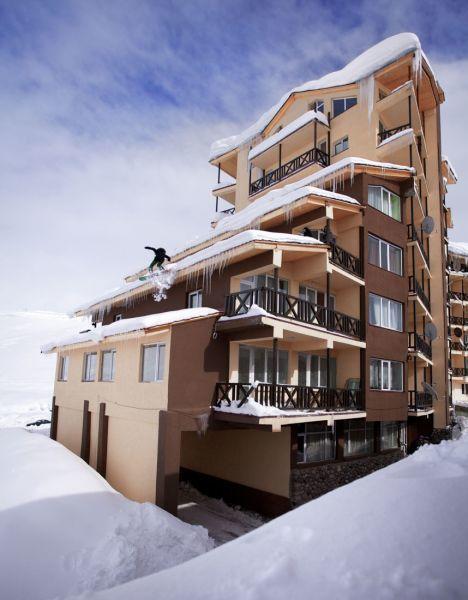 Beautiful Apartment กูเดาริ ภายนอก รูปภาพ